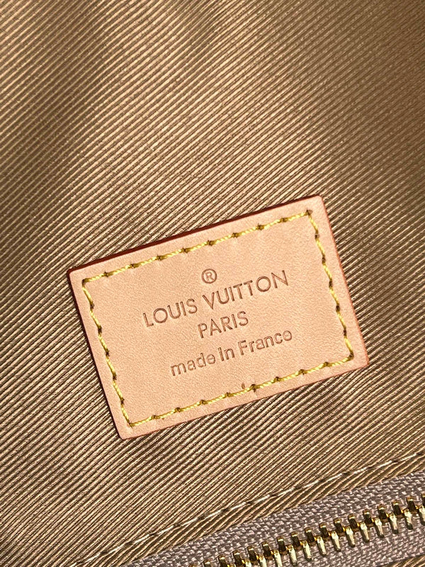 I W Fashion Lu-Vi bags - 17306