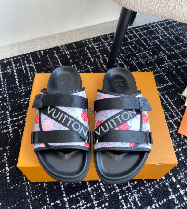 Chloe’s Picks - LOV Men Shoes - 105