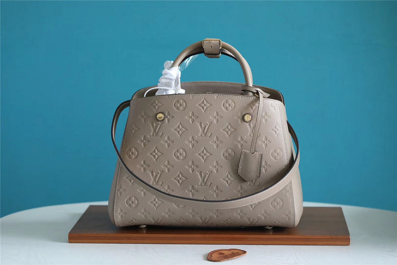I W Fashion Lu-Vi bags - 8017