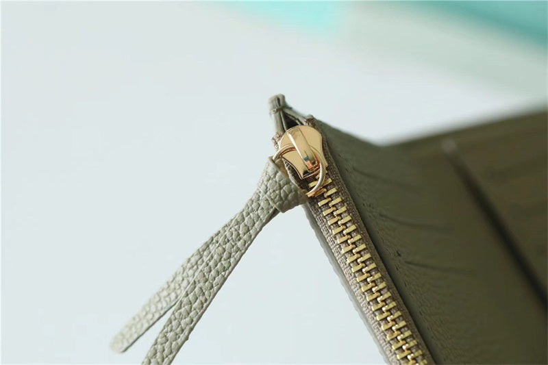 PHA - LOV Bags - 550