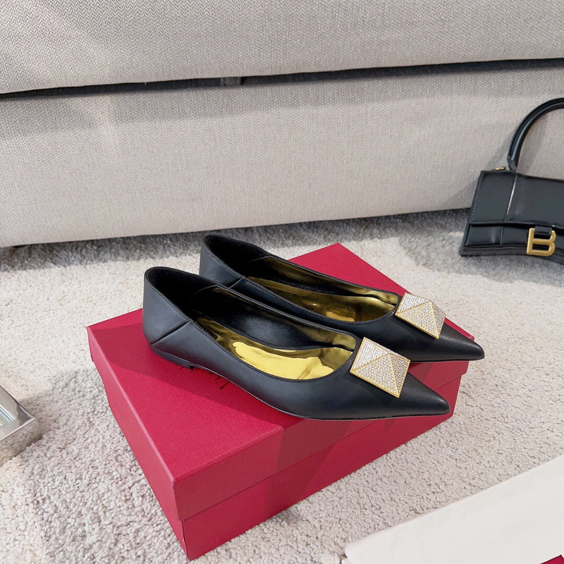 Valentino GARAVANI Luxury Shoes