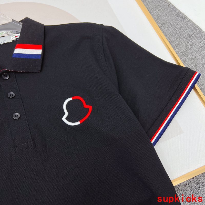 Moncler Luxury Cloth