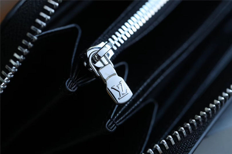 I W Fashion Lu-Vi bags - 10839