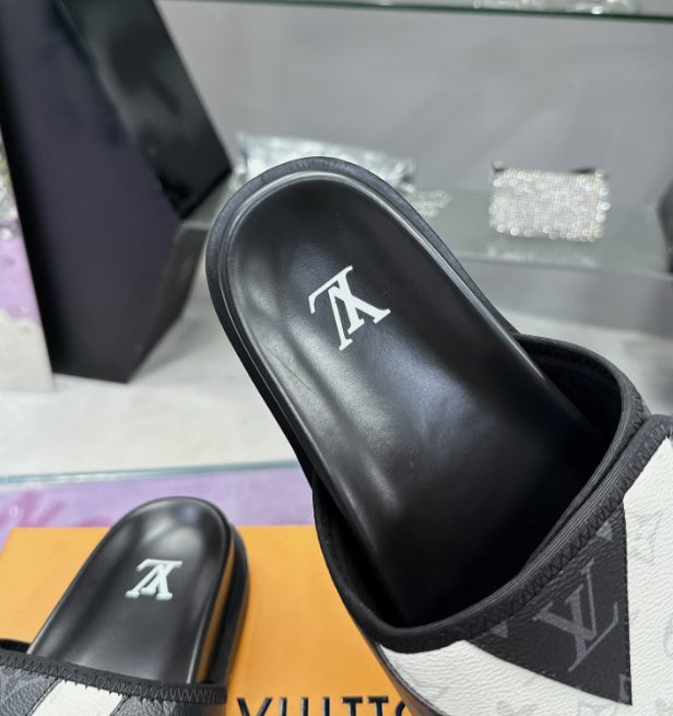 Chloe’s Picks - LOV Men Shoes - 134