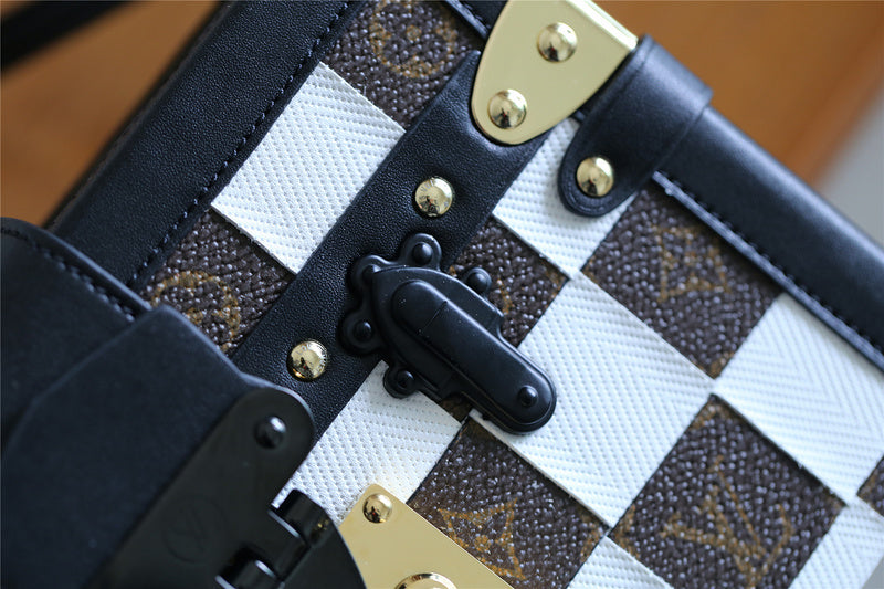I W Fashion Lu-Vi bags - 8221