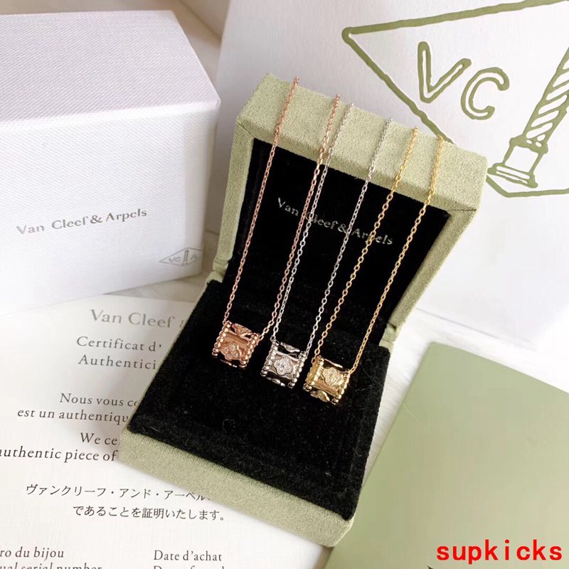 Van Cleef & Arples Jewelry