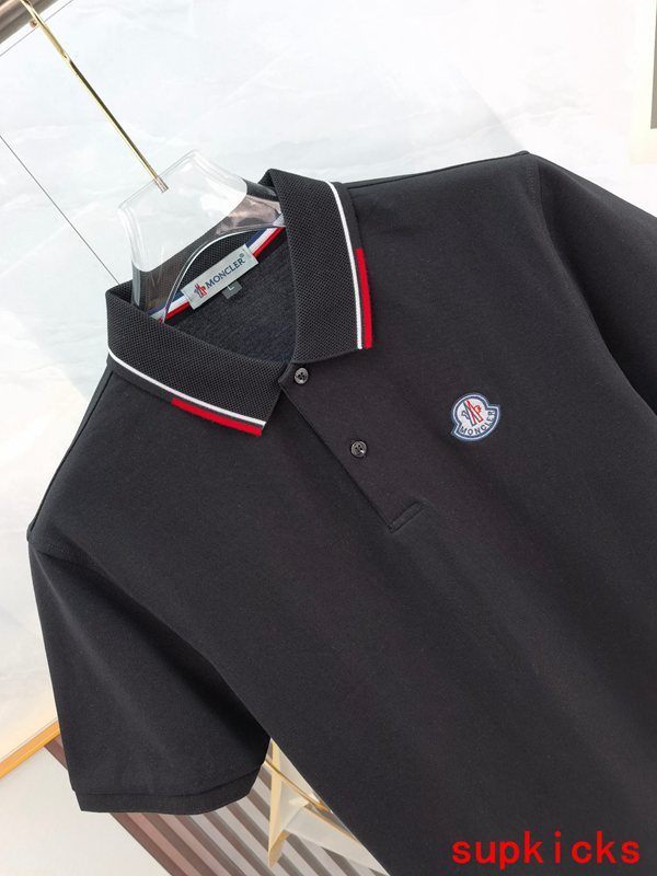 Moncler Luxury Cloth