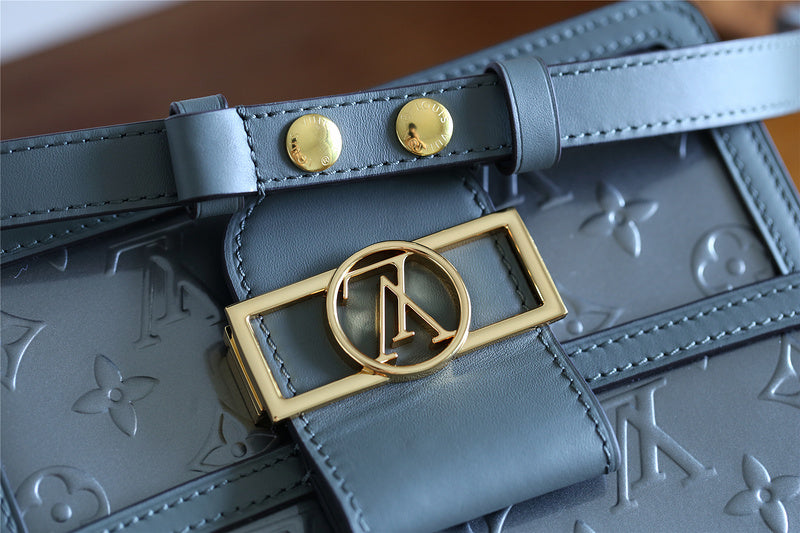 I W Fashion Lu-Vi bags - 8121