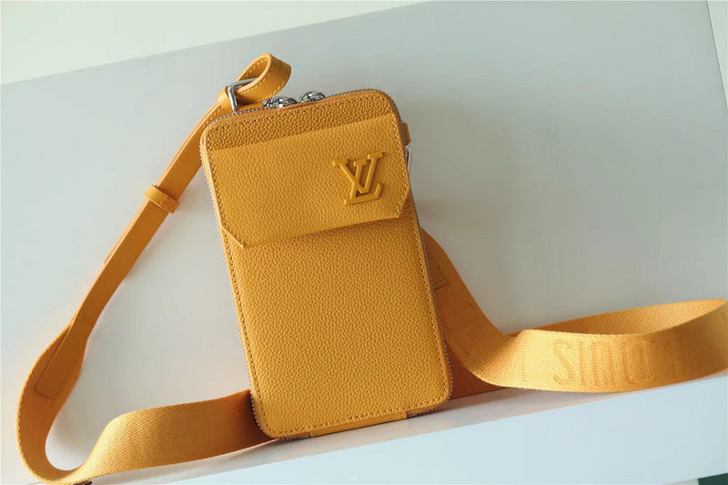 I W Fashion Lu-Vi bags - 9975