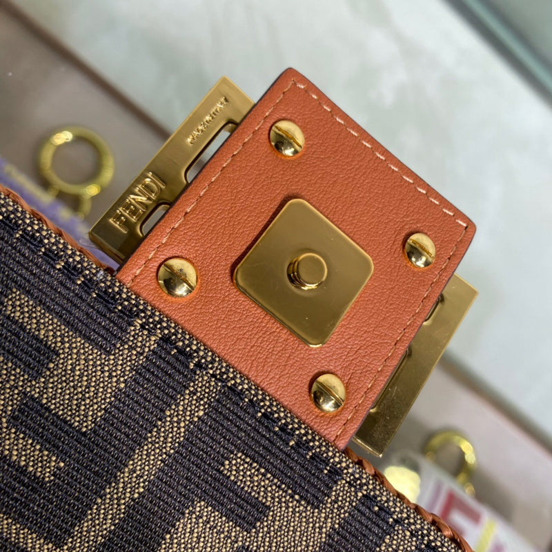 ENT - ENTI Bags - 095