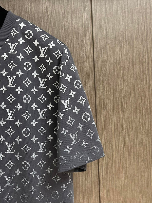 Louis Vuittion Luxury T-Shirt