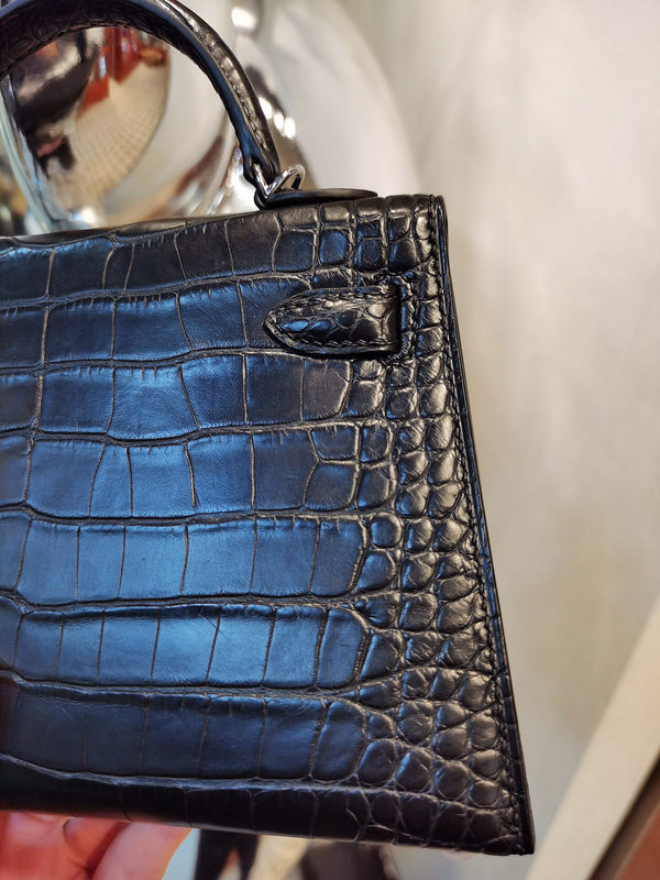 PHA - HMS Bags - 1638
