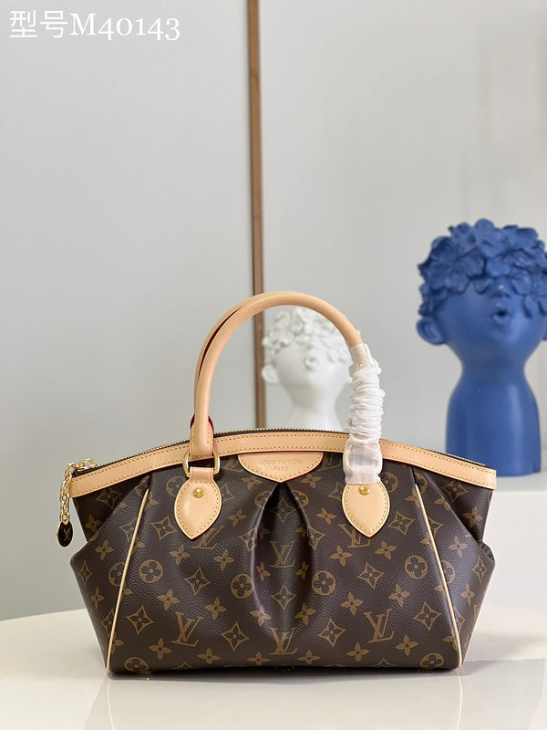 I W Fashion Lu-Vi bags - 17193