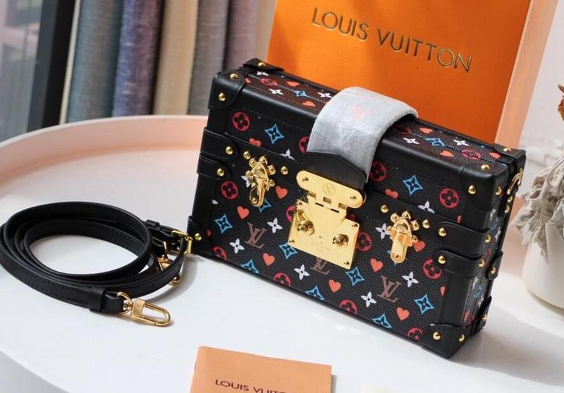 Chloe’s Picks - LOV Bags - 2665