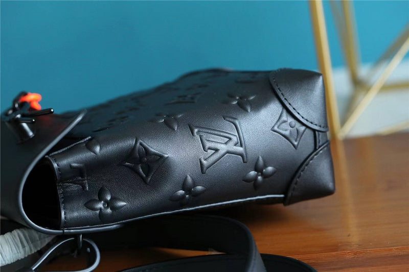 I W Fashion Lu-Vi bags - 9620