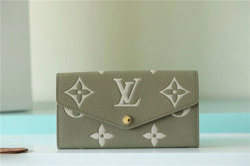 PHA - LOV Bags - 552