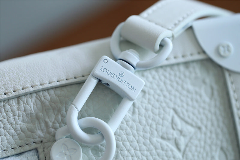 I W Fashion Lu-Vi bags - 10185
