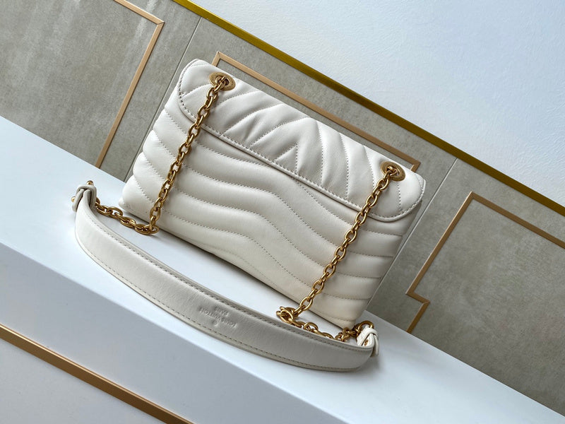 I W Fashion Lu-Vi bags - 17301