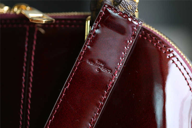 I W Fashion Lu-Vi bags - 8279