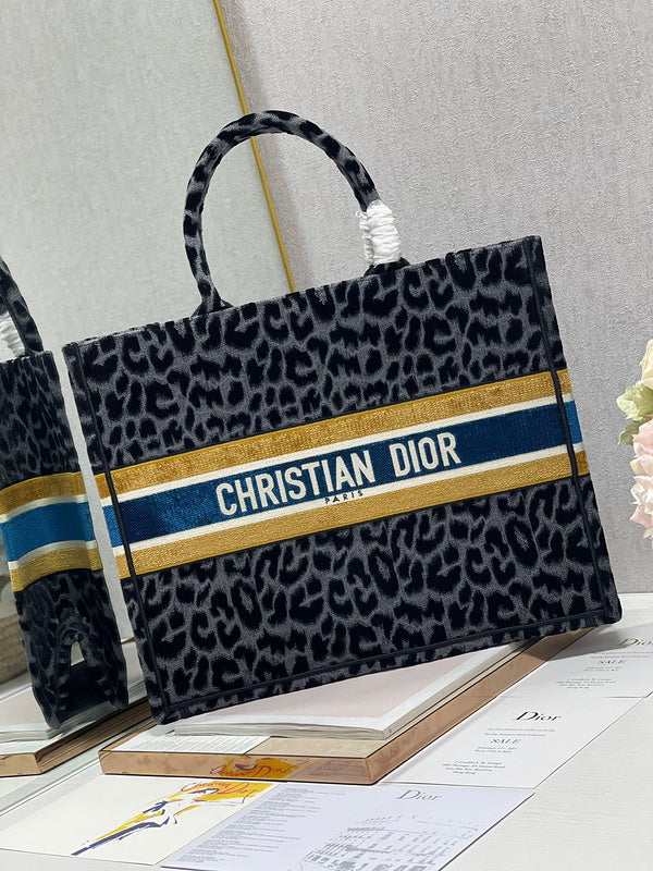 ENT - DOR Bags - 745