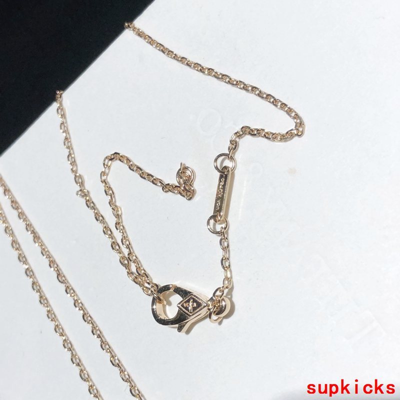 Van Cleef & Arples Jewelry