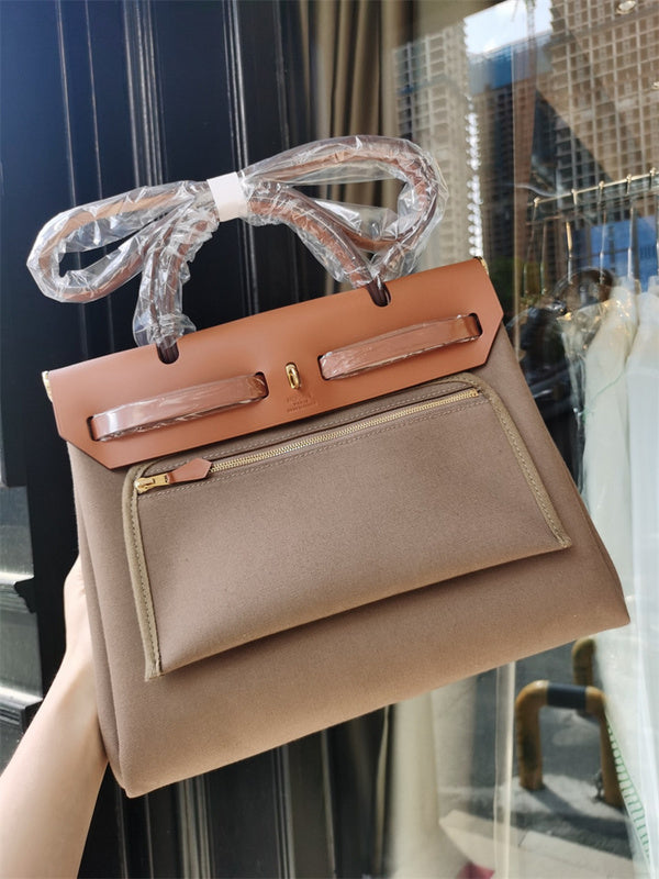 PHA - HMS Bags - 820