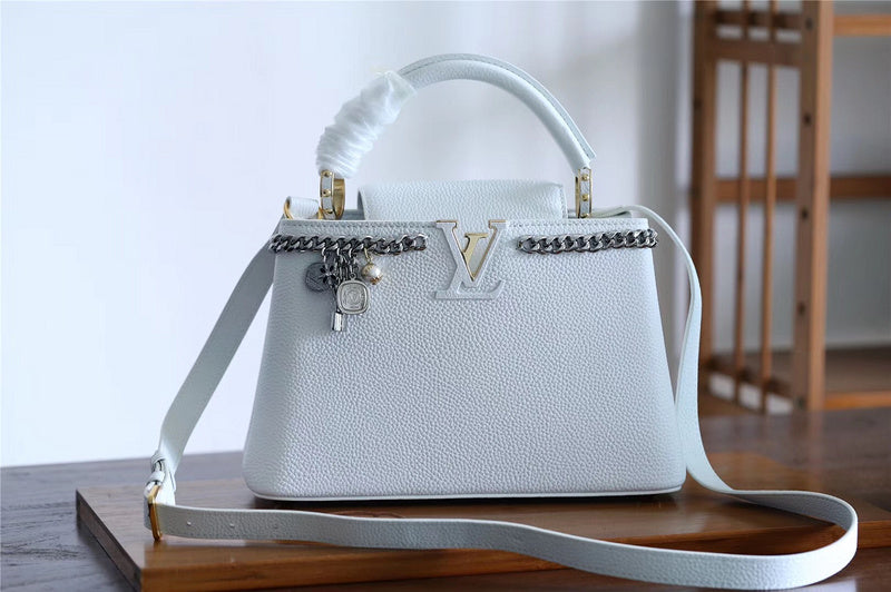 I W Fashion Lu-Vi bags - 8387