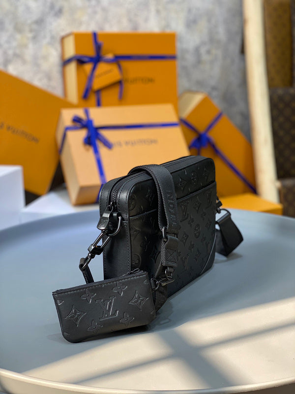 I W Fashion Lu-Vi bags - 17467