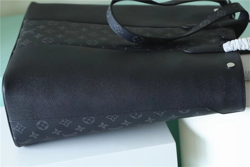 PHA - LOV Bags - 556