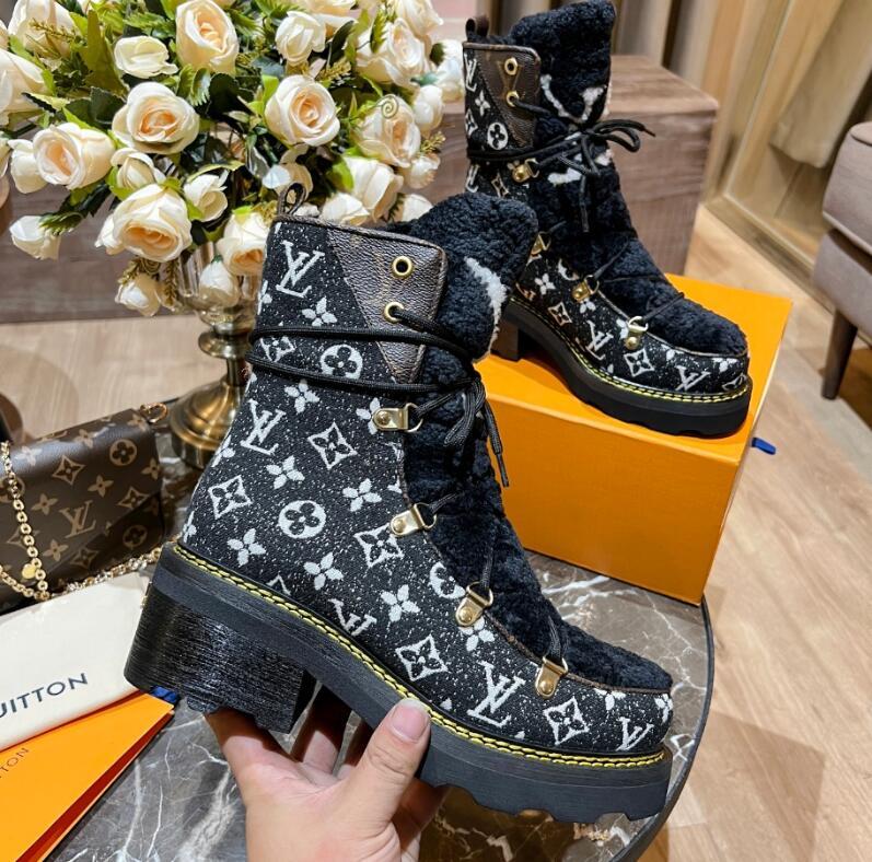 Chloe’s Picks - LOV Women Shoes - 897