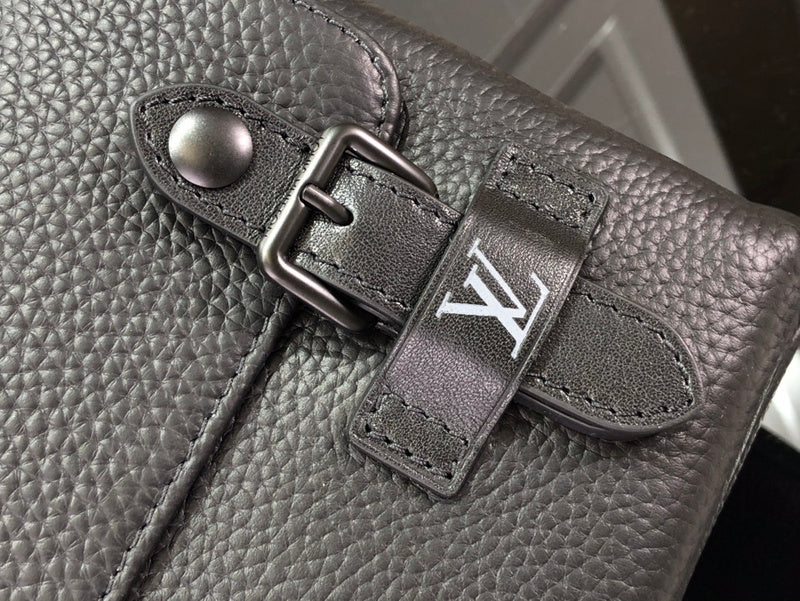 I W Fashion Lu-Vi bags - 17388