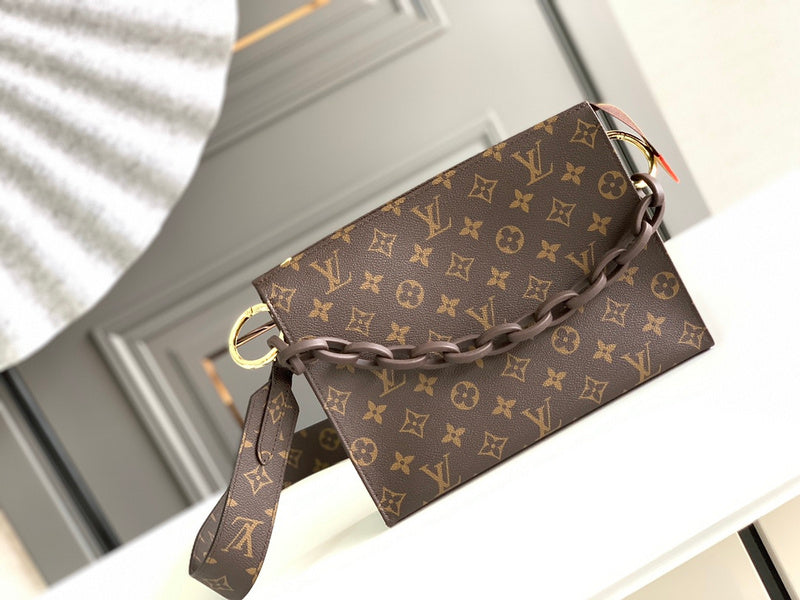 I W Fashion Lu-Vi bags - 17053
