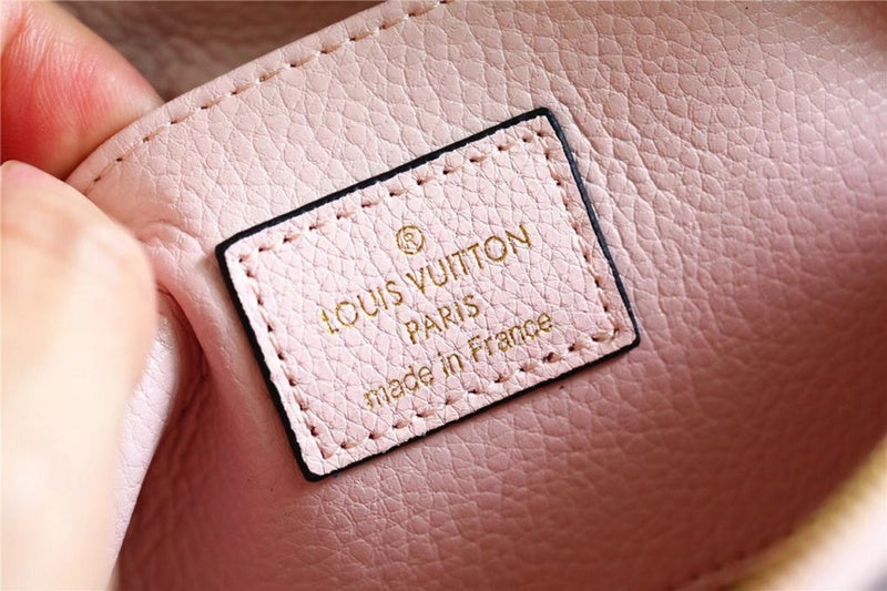 I W Fashion Lu-Vi bags - 8932