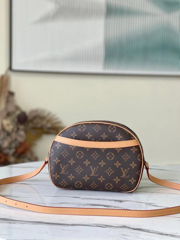 I W Fashion Lu-Vi bags - 17267
