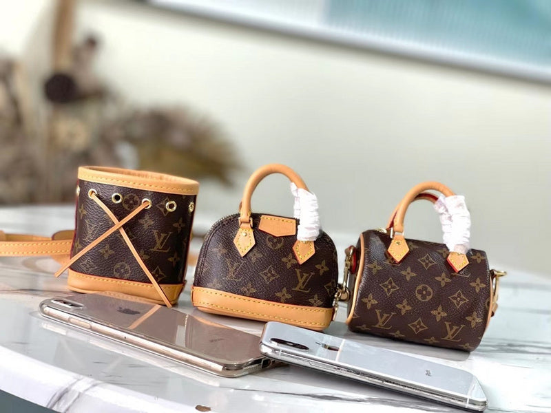 I W Fashion Lu-Vi Bags - 16943
