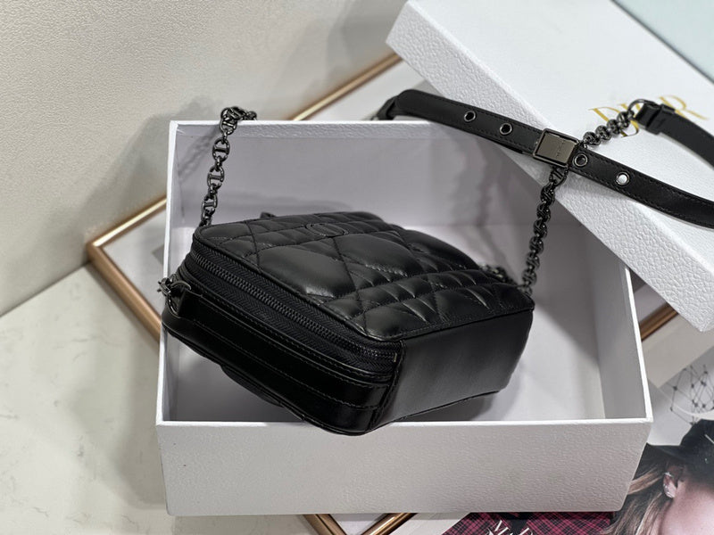 ENT - DOR Bags - 679