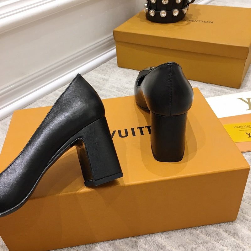 Louis Vuittion Luxury Shoes