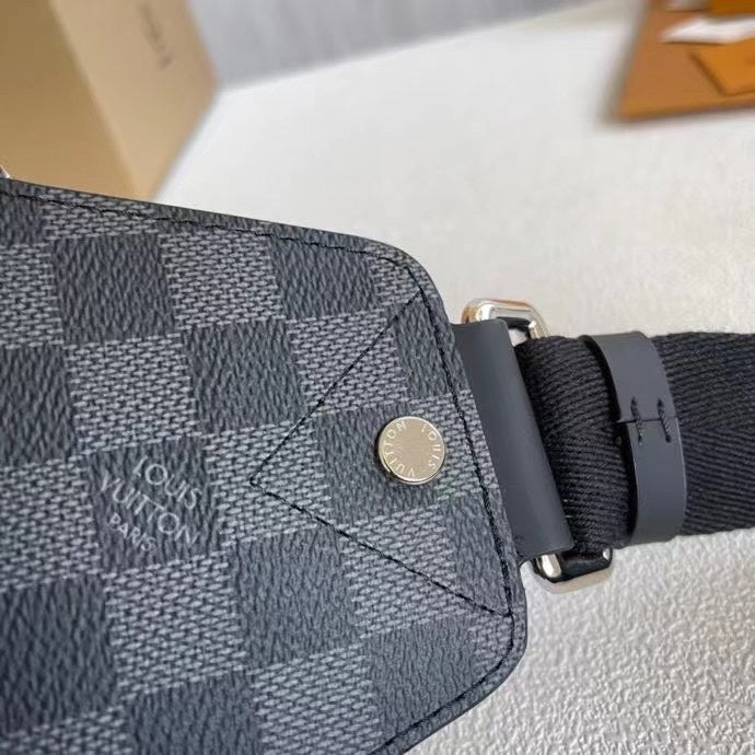 I W Fashion Lu-Vi bags - 10229