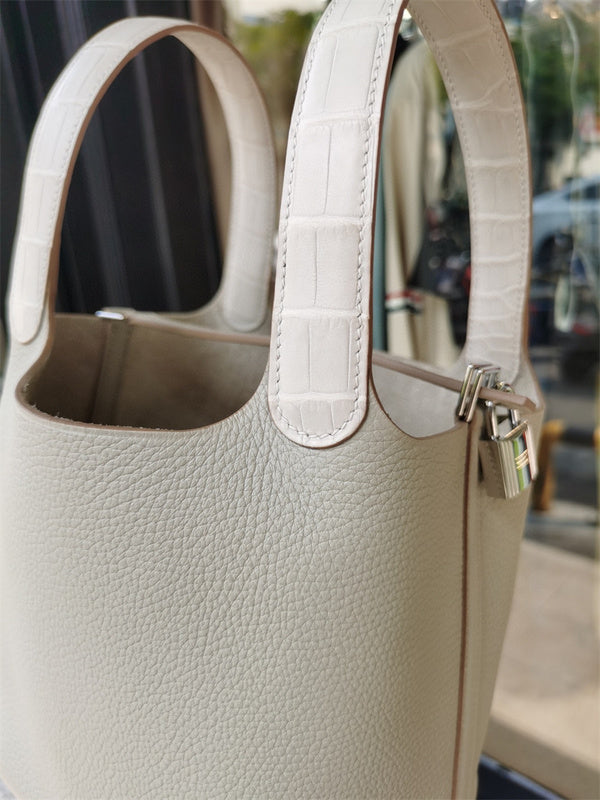 PHA - HMS Bags - 1007