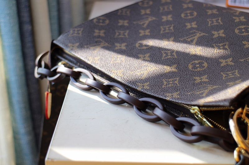 LOV2 Bags - Luxurious Bags  2660