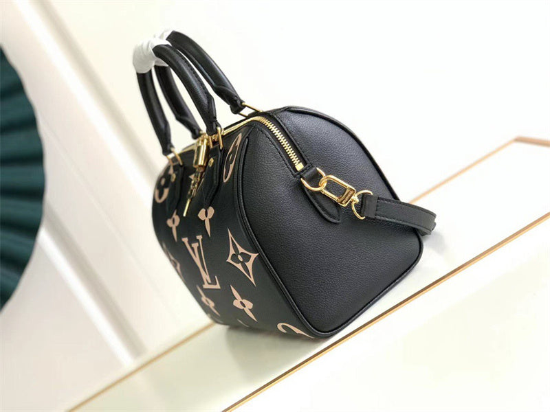 PHA - LOV Bags - 272