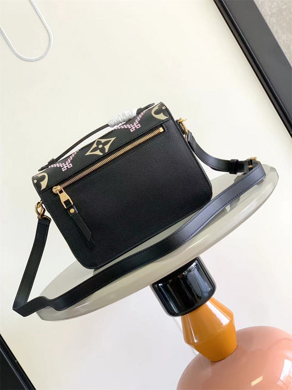 PHA - LOV Bags - 467