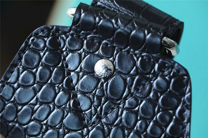 I W Fashion Lu-Vi bags - 9958