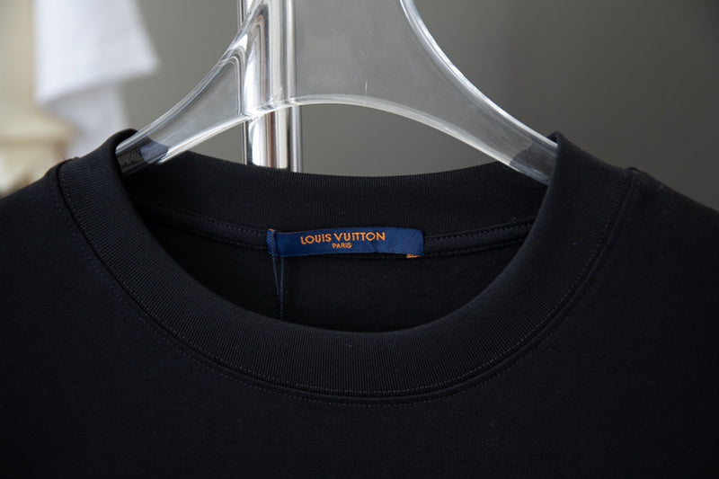 Louis Vuittion Luxury T-Shirt