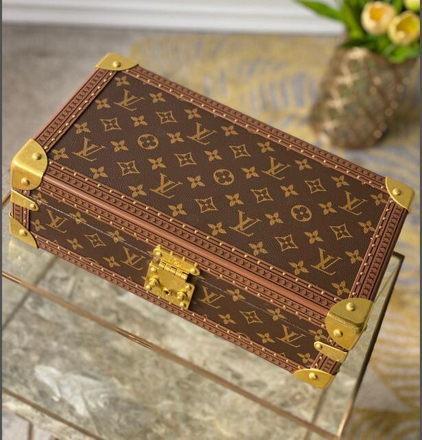 Chloe’s Picks - LOV Bags - 2975