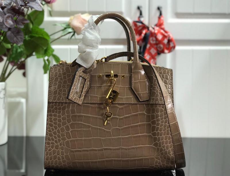 Chloe’s Picks - LOV Bags - 2683