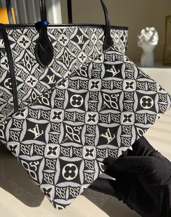 Chloe’s Picks - LOV Bags - 2551