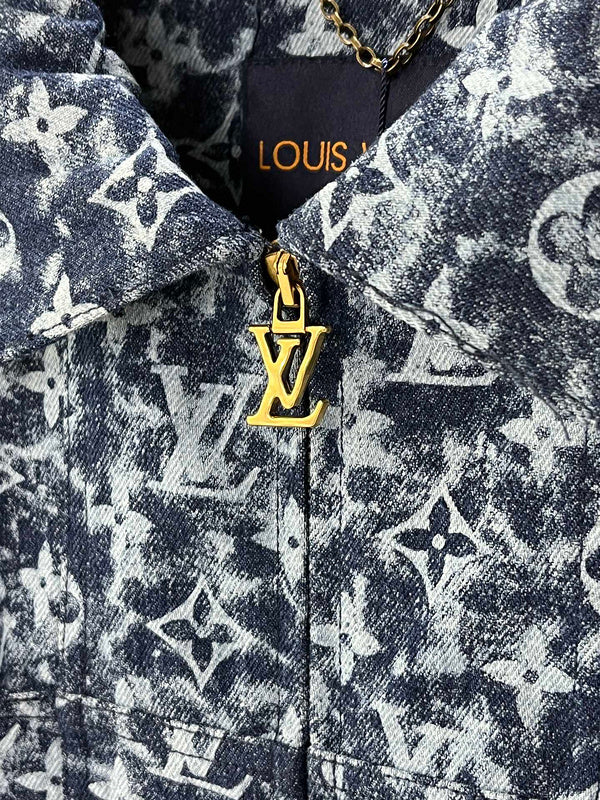 Louis Vuittion Luxury Clothes