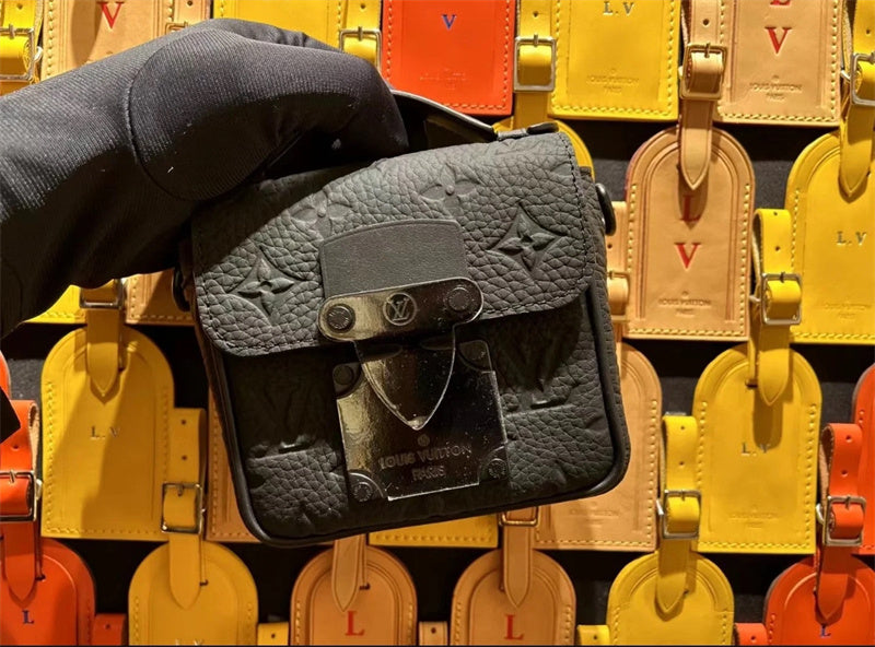 PHA - LOV Bags - 071