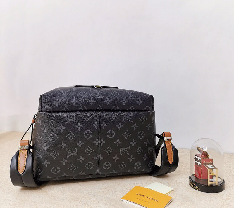 LOV2 Bags - Luxurious Bags  2810